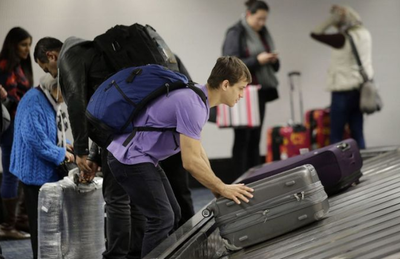 坐飛機(jī)時(shí),對于可以攜帶的&ldquo;免費(fèi)行李箱&rdquo;都有著什么要求?